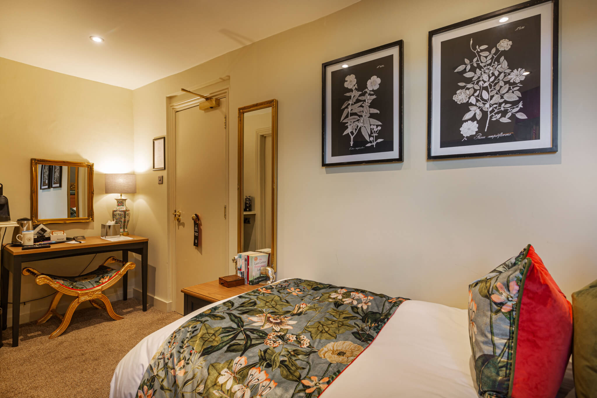 Kings Arms Royal Hotel Classic Single Rooms scaled